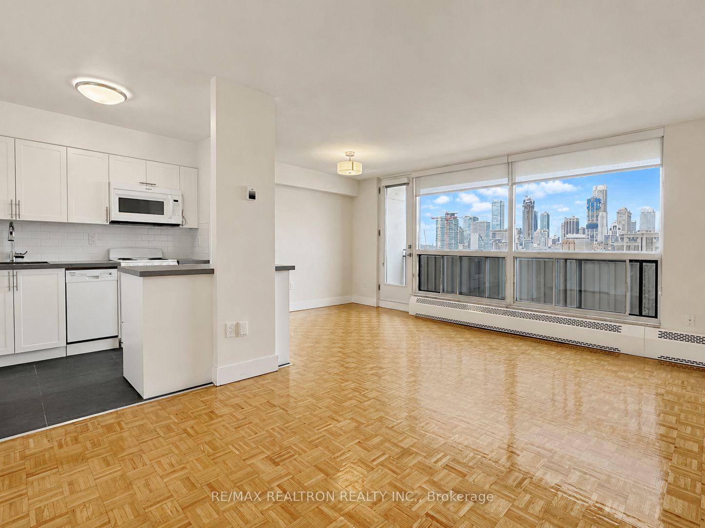 Photo of Unit 1410, 666 Spadina Avenue