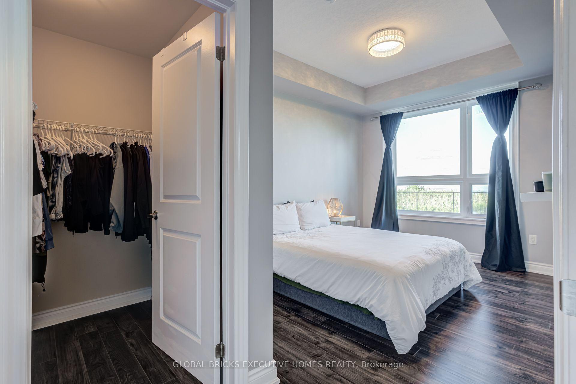 Photo 8 of Unit #106, 35 Southshore Crescent, Hamilton, Lakeshore — HOMEH