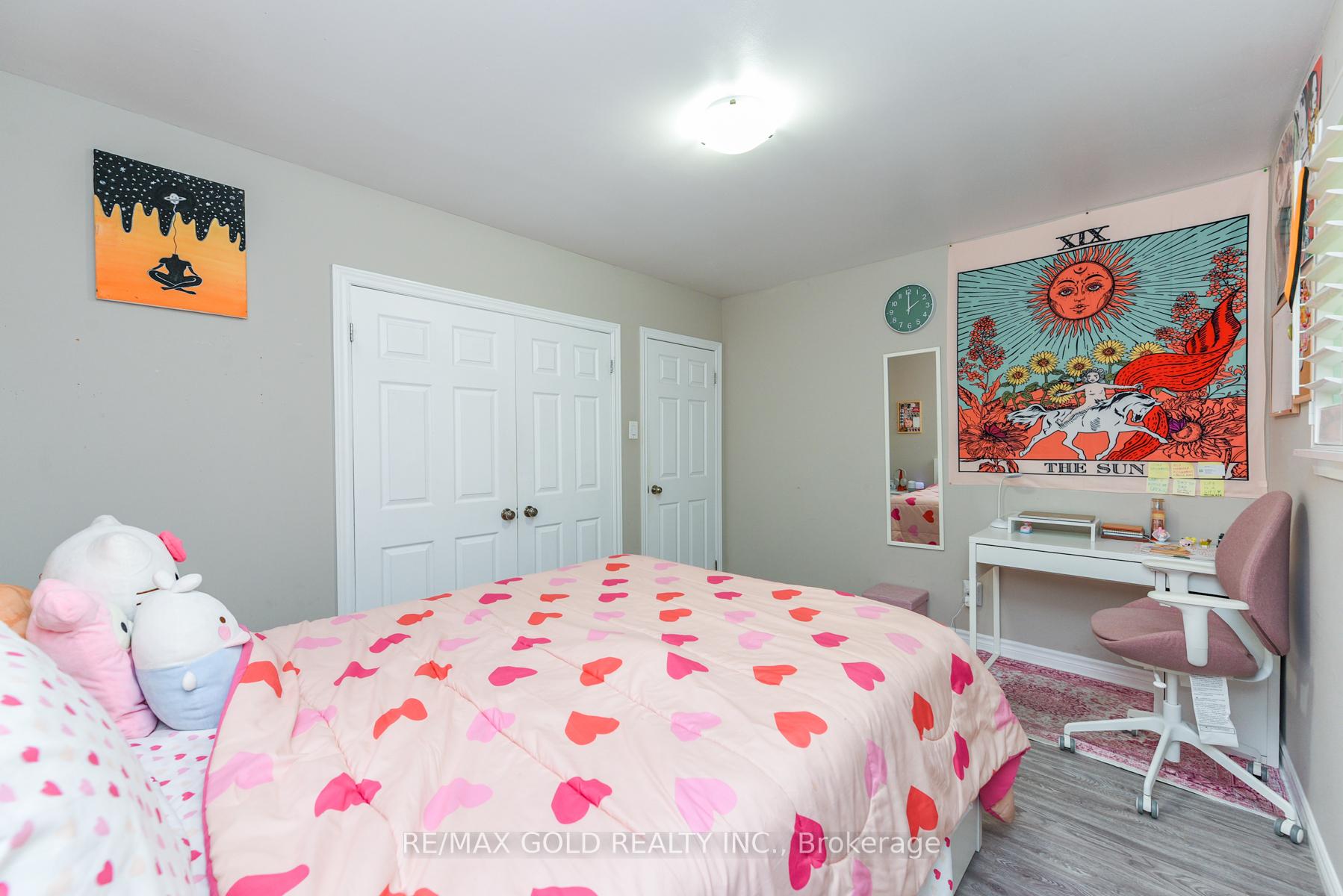 Photo 18 of 11 Dudley Place, Brampton, Southgate — HOMEH