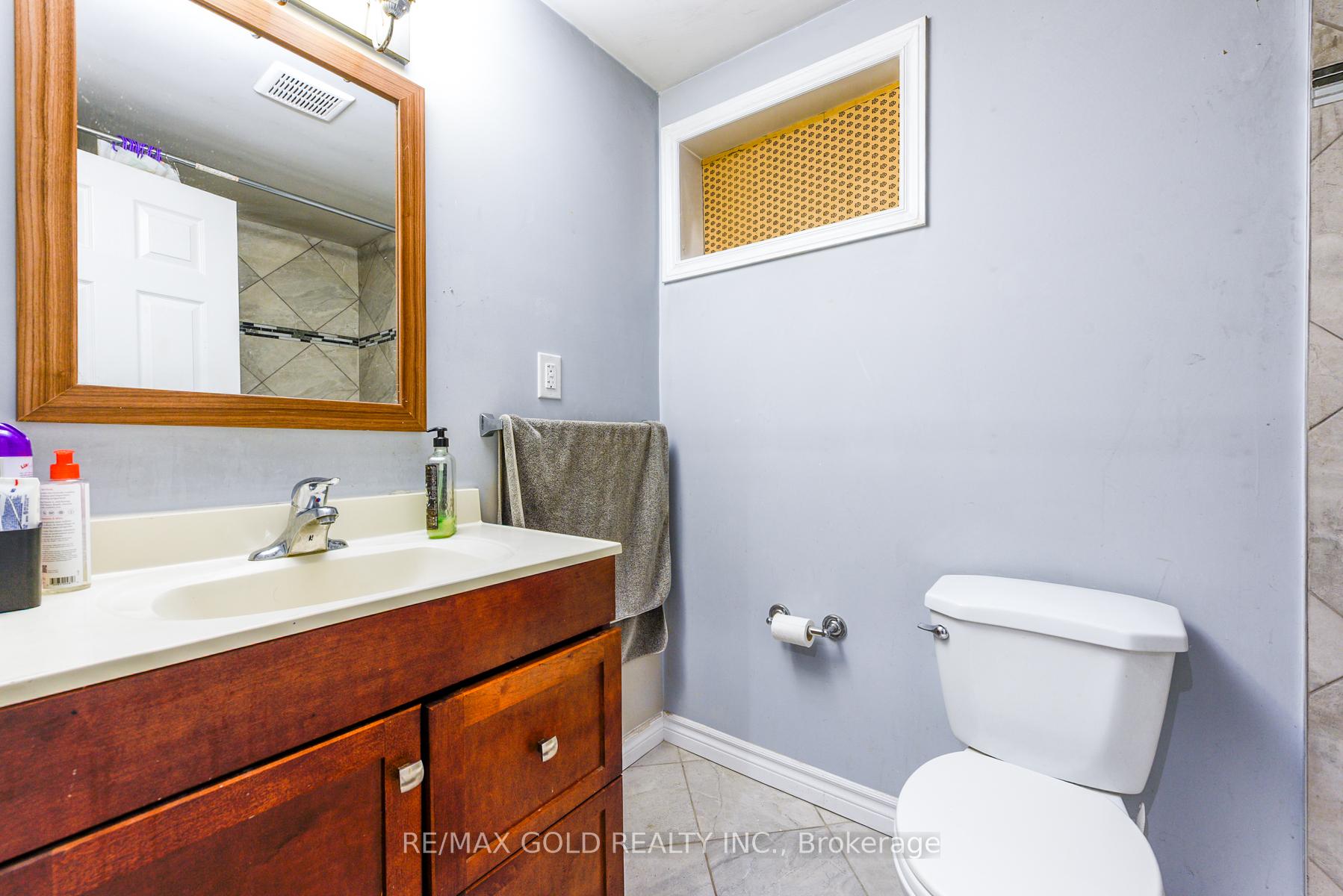 Photo 26 of 11 Dudley Place, Brampton, Southgate — HOMEH