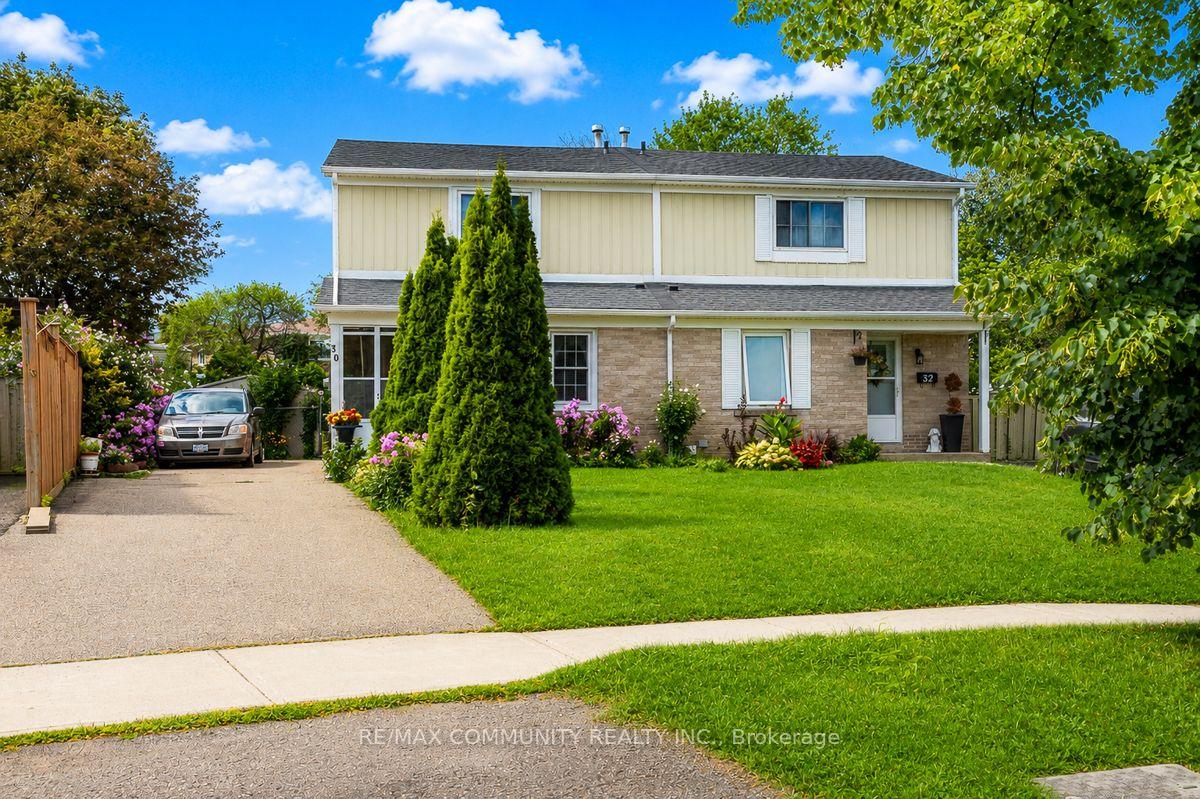 Front of 30 Stanbridge Court