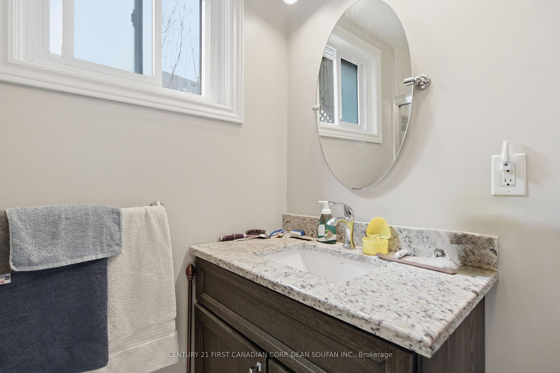 Photo 30 of 810 Easy Street, London, South R — HOMEH