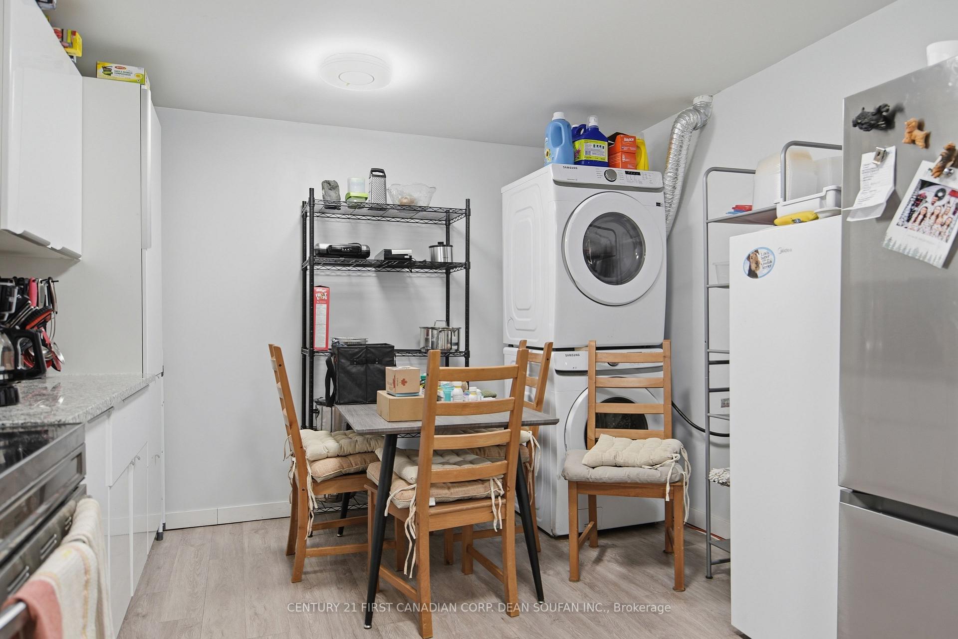 Photo 33 of 810 Easy Street, London, South R — HOMEH