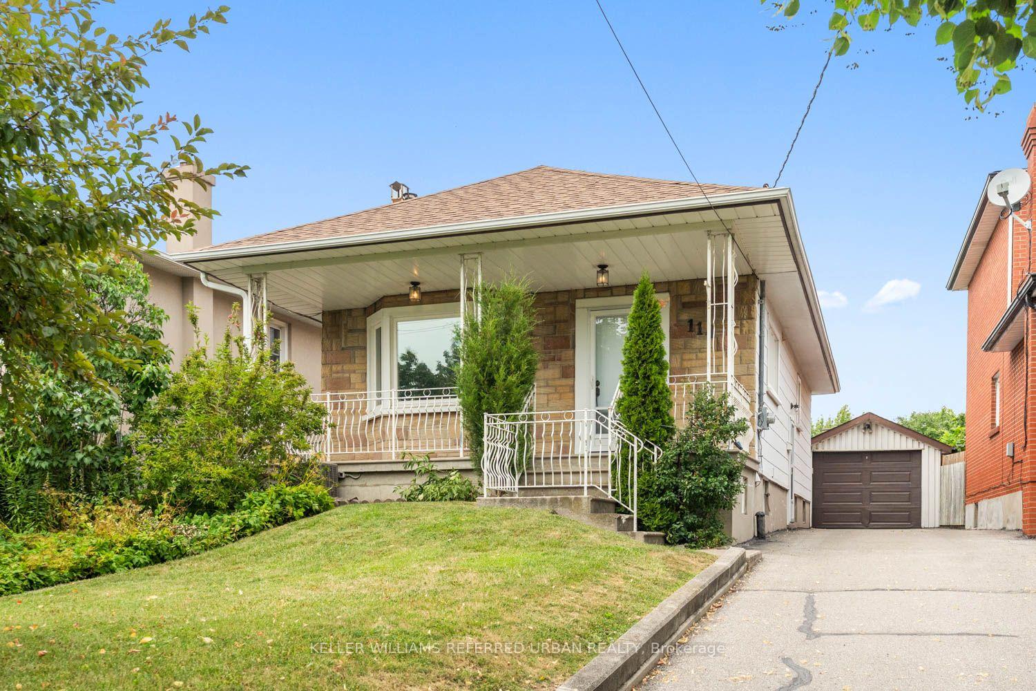 Front of 114 Gracefield Avenue