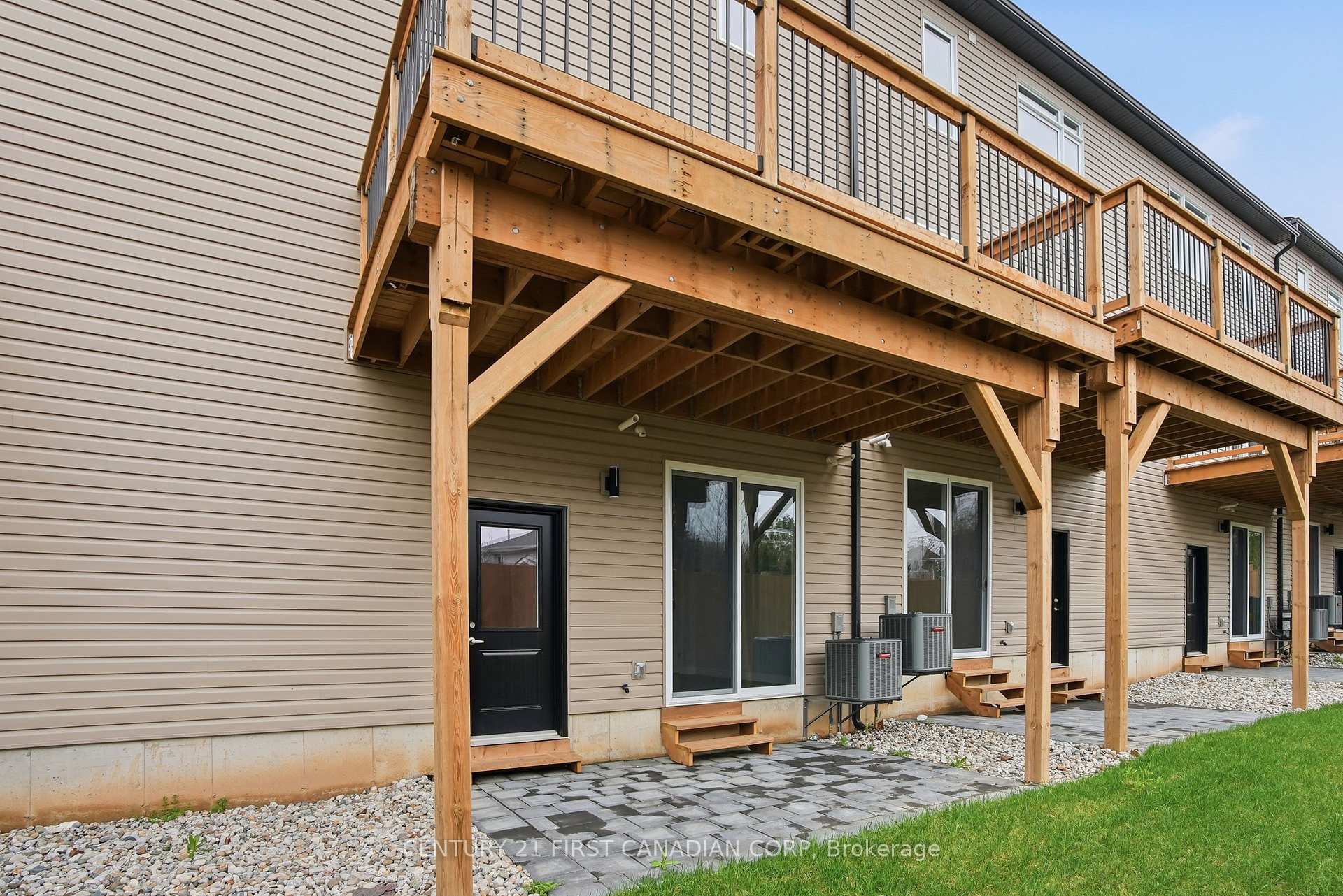 Photo 41 of Unit 16, 349 Southdale Road E, London, South W — HOMEH