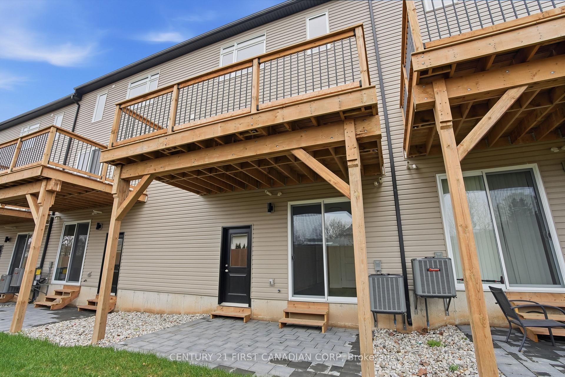 Photo 43 of Unit 16, 349 Southdale Road E, London, South W — HOMEH