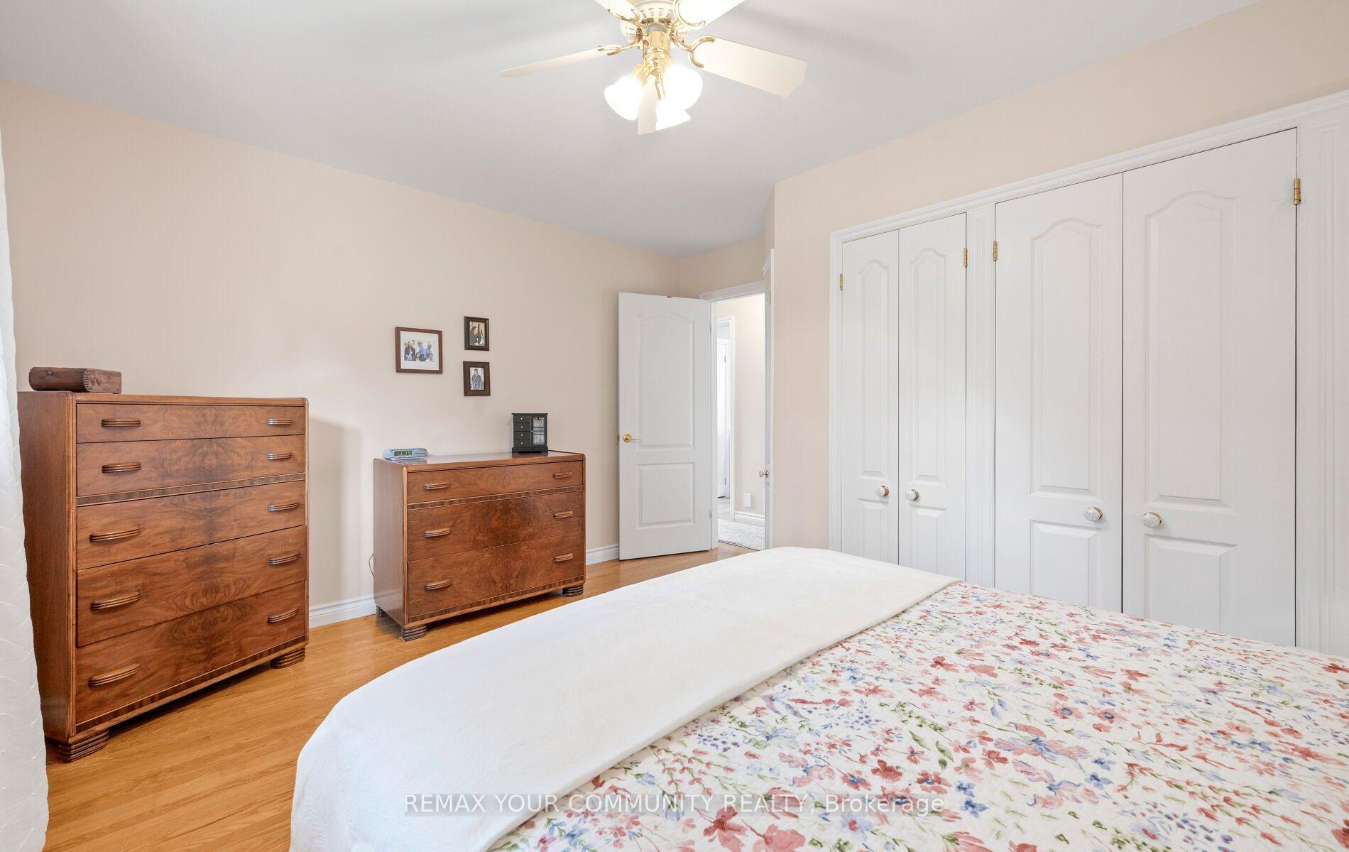 Photo 20 of 10 Glenview Drive, Aurora, Aurora Highlands — HOMEH