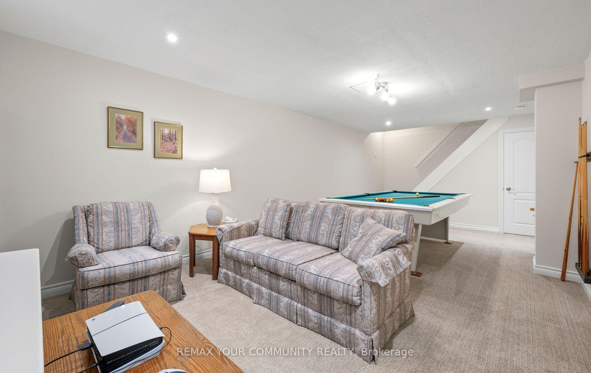 Photo 28 of 10 Glenview Drive, Aurora, Aurora Highlands — HOMEH
