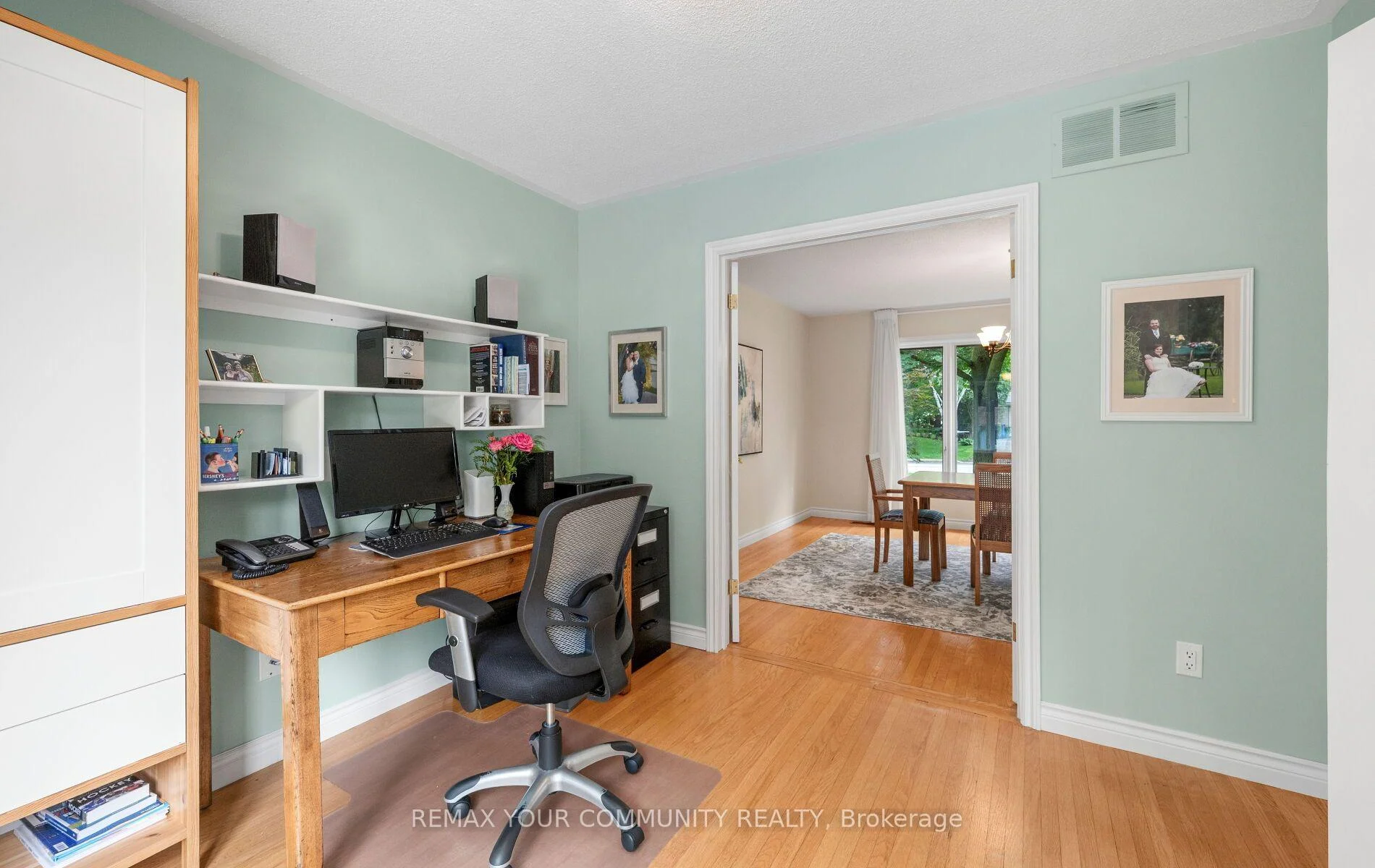 Photo 21 of 10 Glenview Drive, Aurora, Aurora Highlands — HOMEH