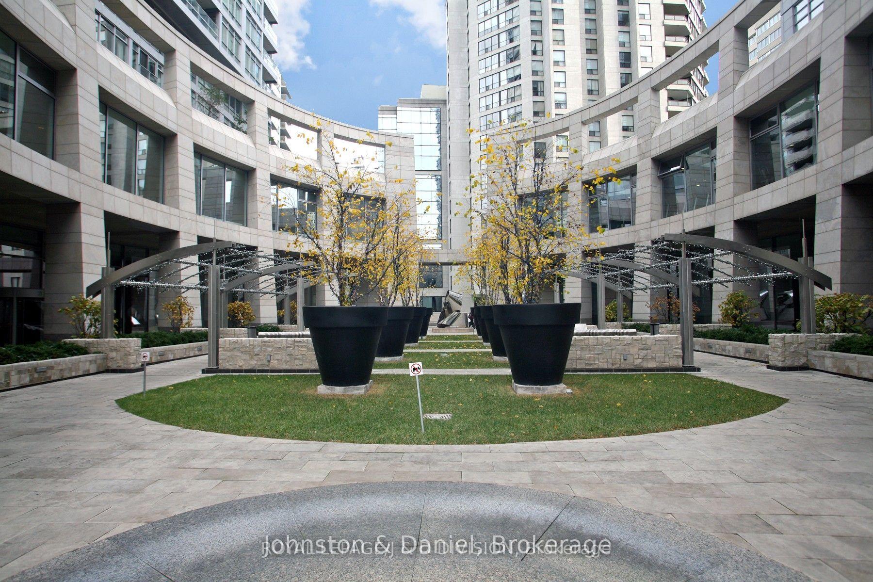 Photo 28 of Unit 2908, 2181 Yonge Street, Toronto, Mount Pleasant West — HOMEH