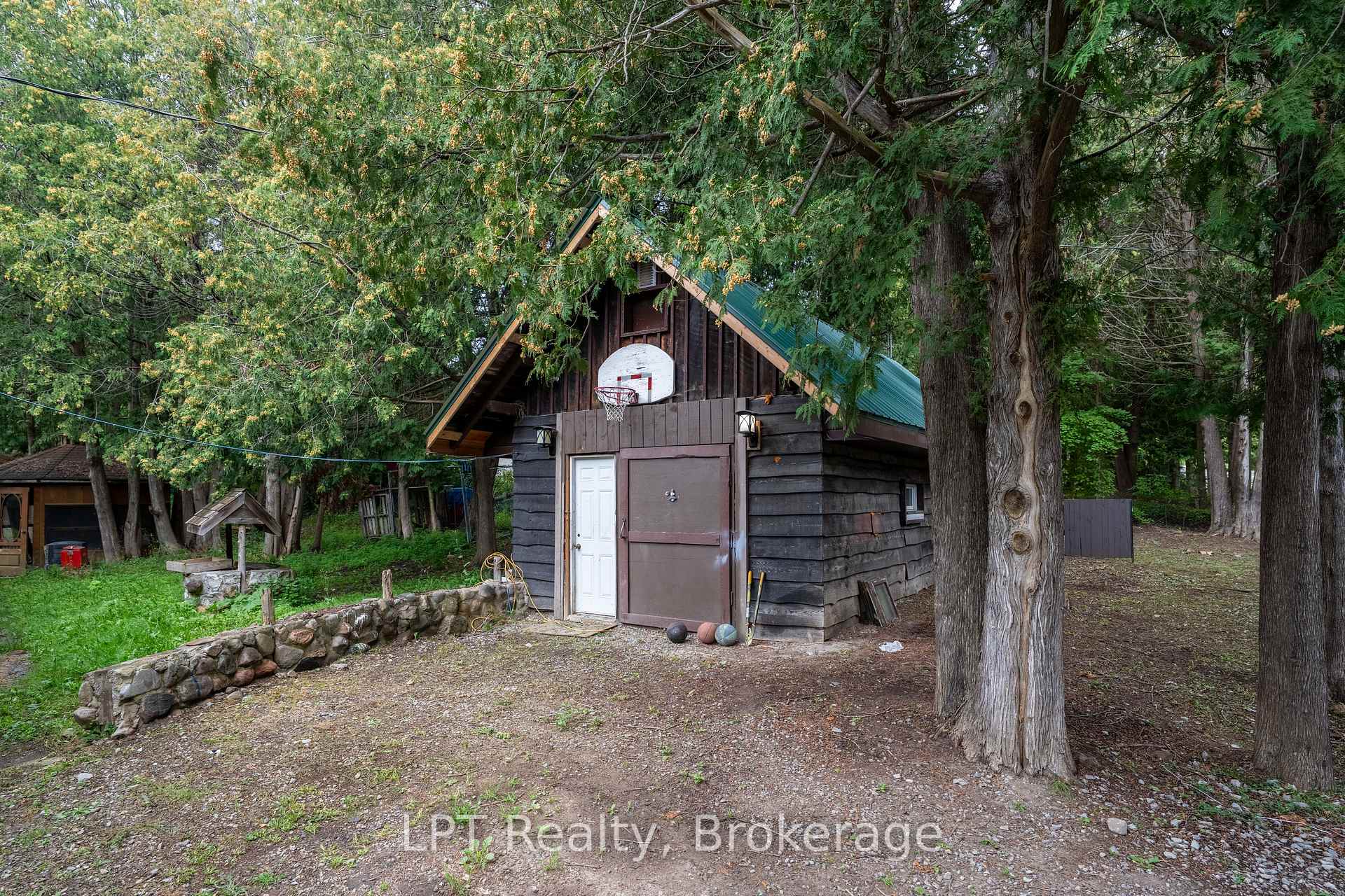 Photo 4 of 1201 Meadowview Road, Kawartha Lakes, Emily — HOMEH