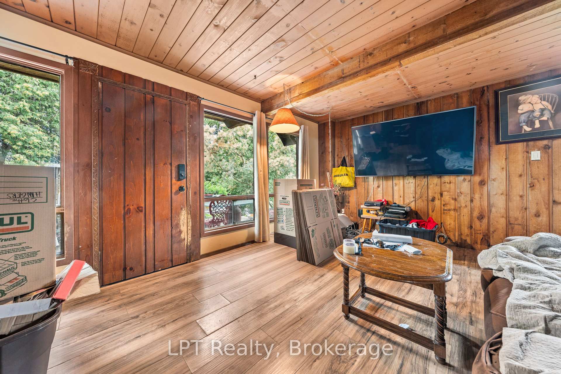 Photo 21 of 1201 Meadowview Road, Kawartha Lakes, Emily — HOMEH