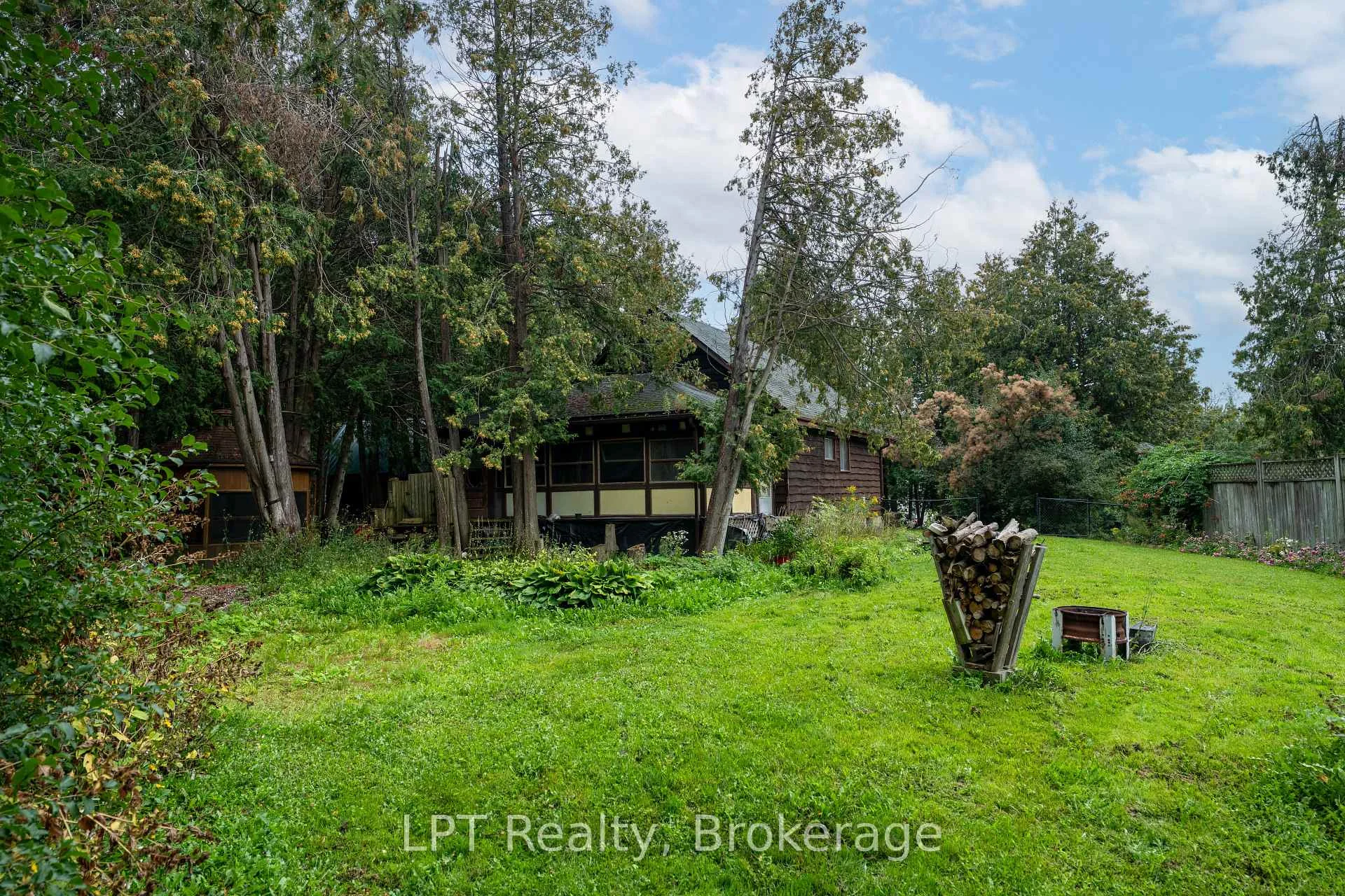 Photo 9 of 1201 Meadowview Road, Kawartha Lakes, Emily — HOMEH