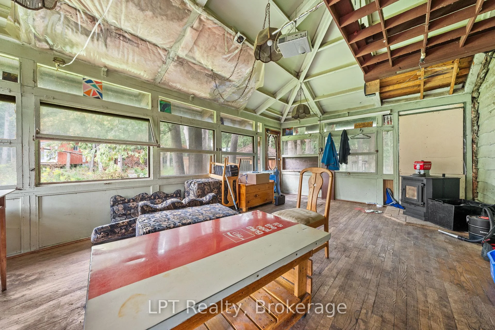 Photo 52 of 1201 Meadowview Road, Kawartha Lakes, Emily — HOMEH
