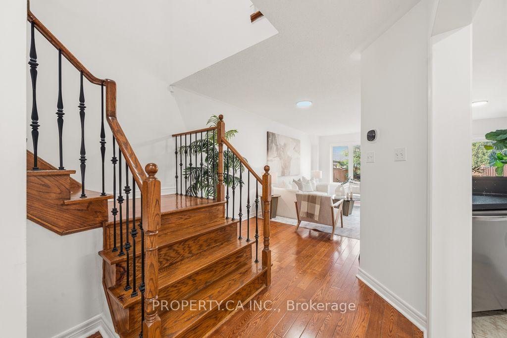 Photo 5 of 56 Goode Street, Richmond Hill, Rouge Woods — HOMEH