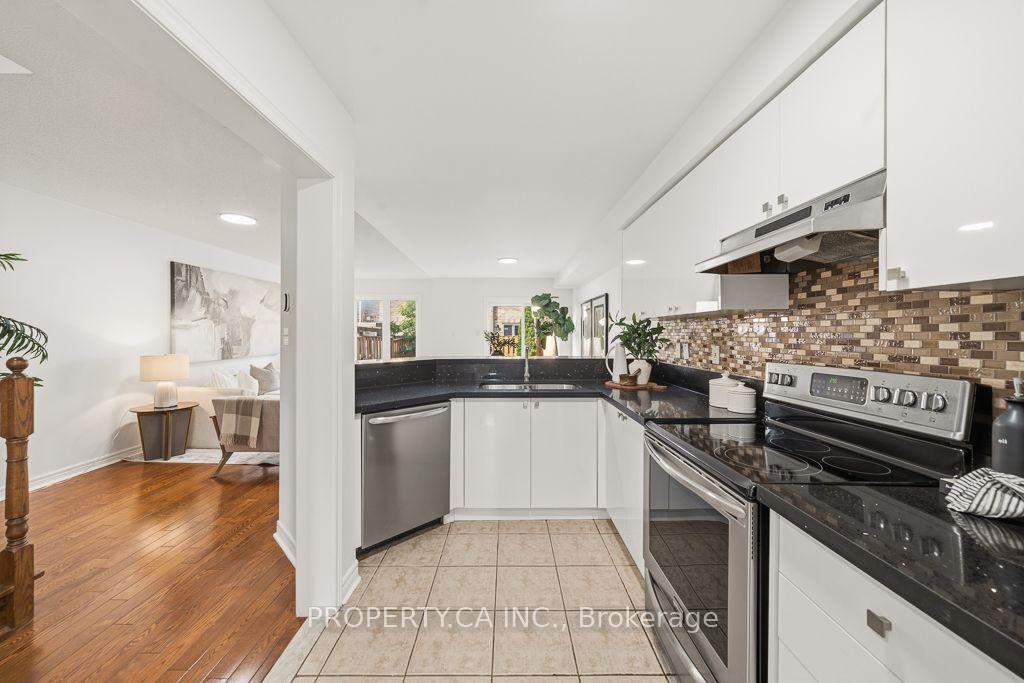 Photo 9 of 56 Goode Street, Richmond Hill, Rouge Woods — HOMEH
