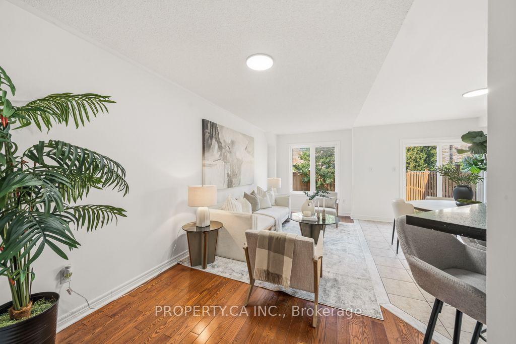 Photo 10 of 56 Goode Street, Richmond Hill, Rouge Woods — HOMEH