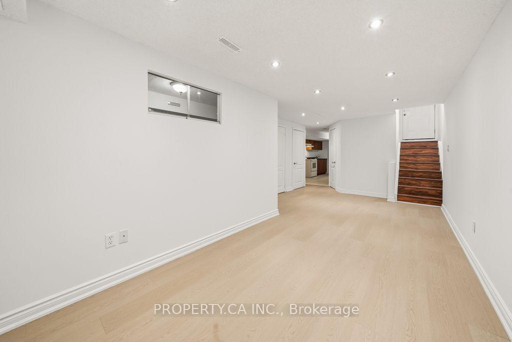 Photo 34 of 56 Goode Street, Richmond Hill, Rouge Woods — HOMEH