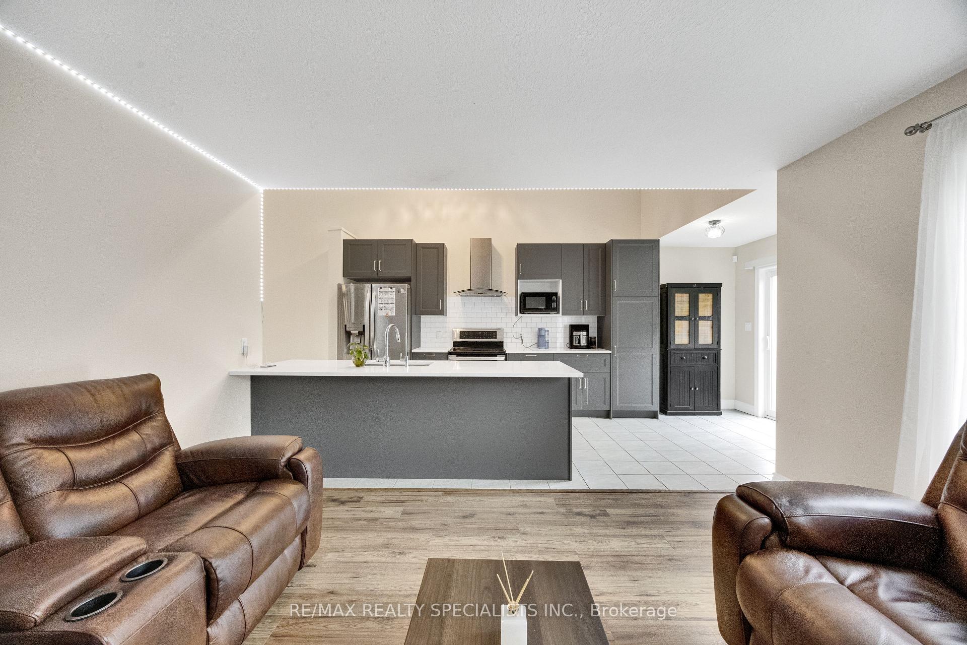 Photo 22 of Unit 18, 3270 Singleton Avenue, London, South W — HOMEH