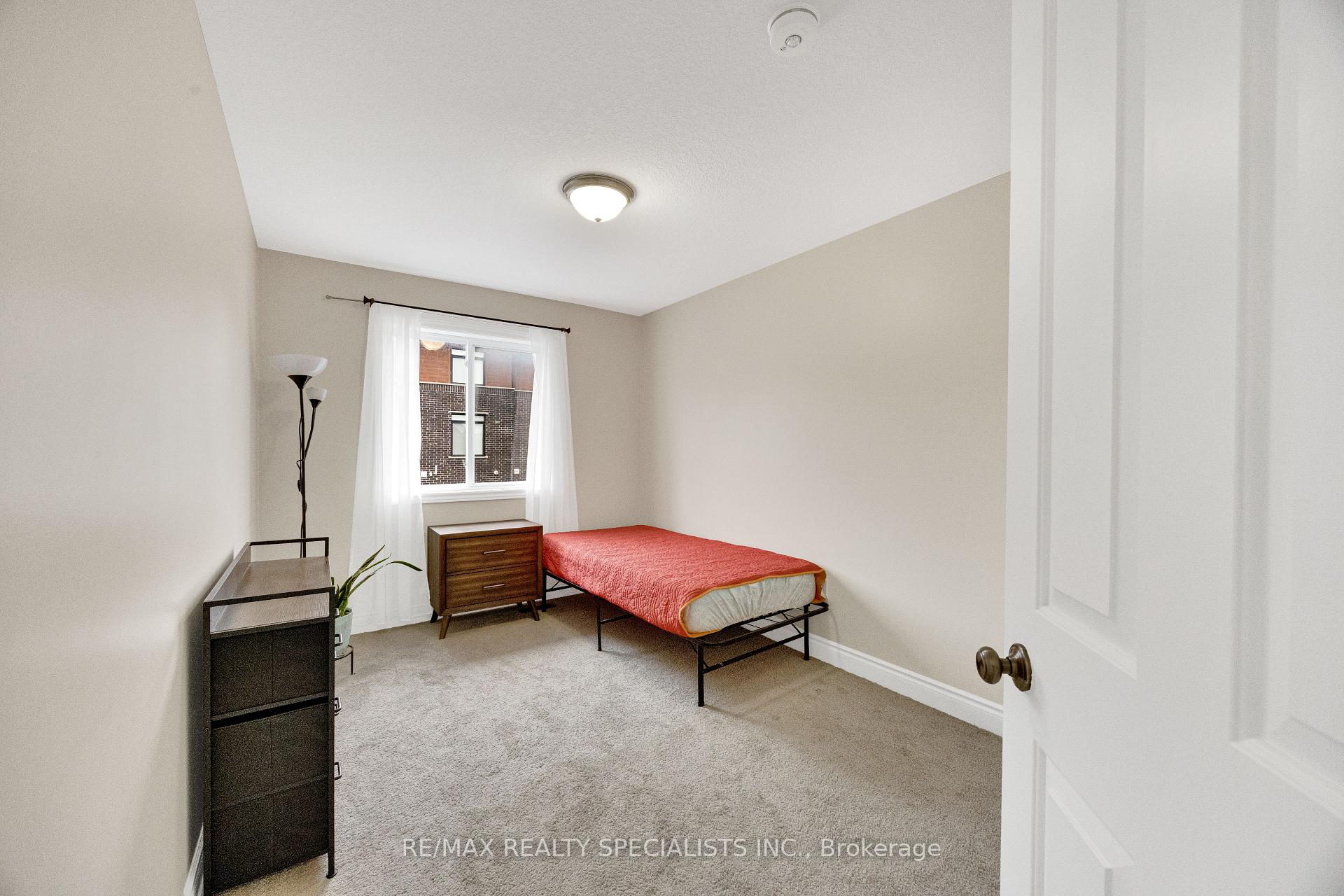 Photo 31 of Unit 18, 3270 Singleton Avenue, London, South W — HOMEH