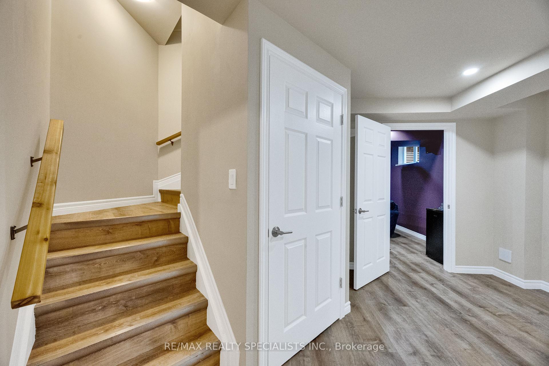 Photo 35 of Unit 18, 3270 Singleton Avenue, London, South W — HOMEH