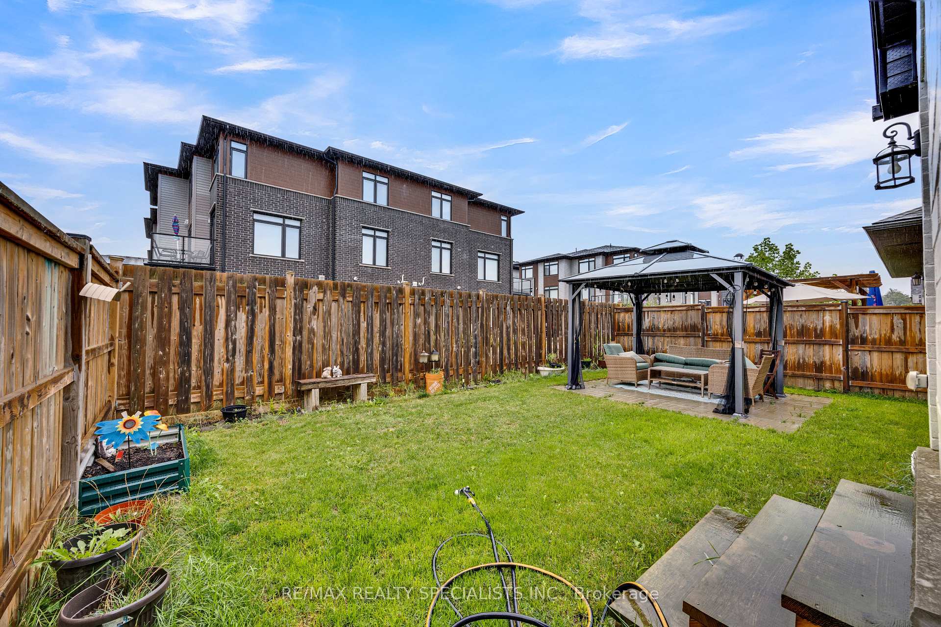Photo 43 of Unit 18, 3270 Singleton Avenue, London, South W — HOMEH