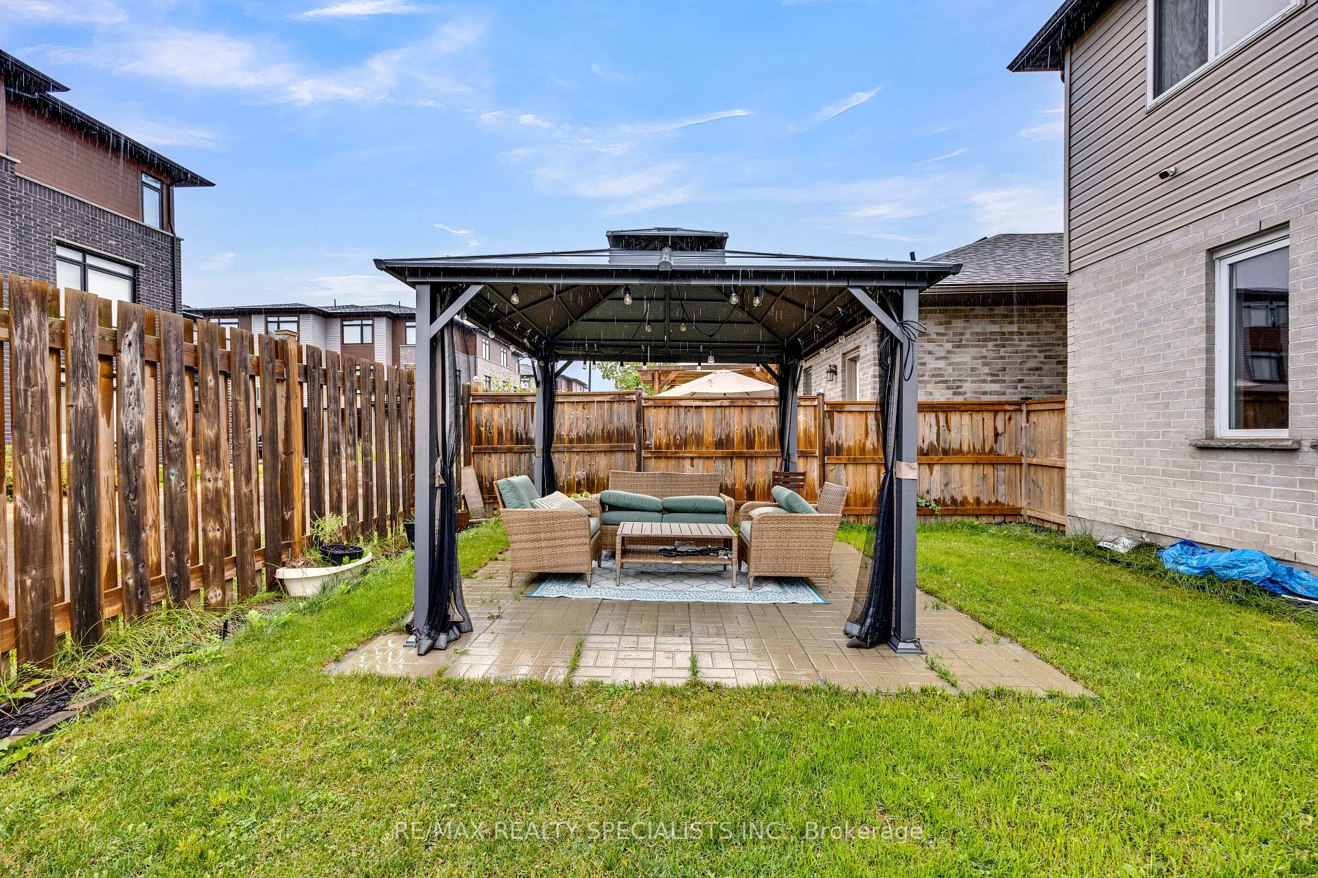 Photo 44 of Unit 18, 3270 Singleton Avenue, London, South W — HOMEH