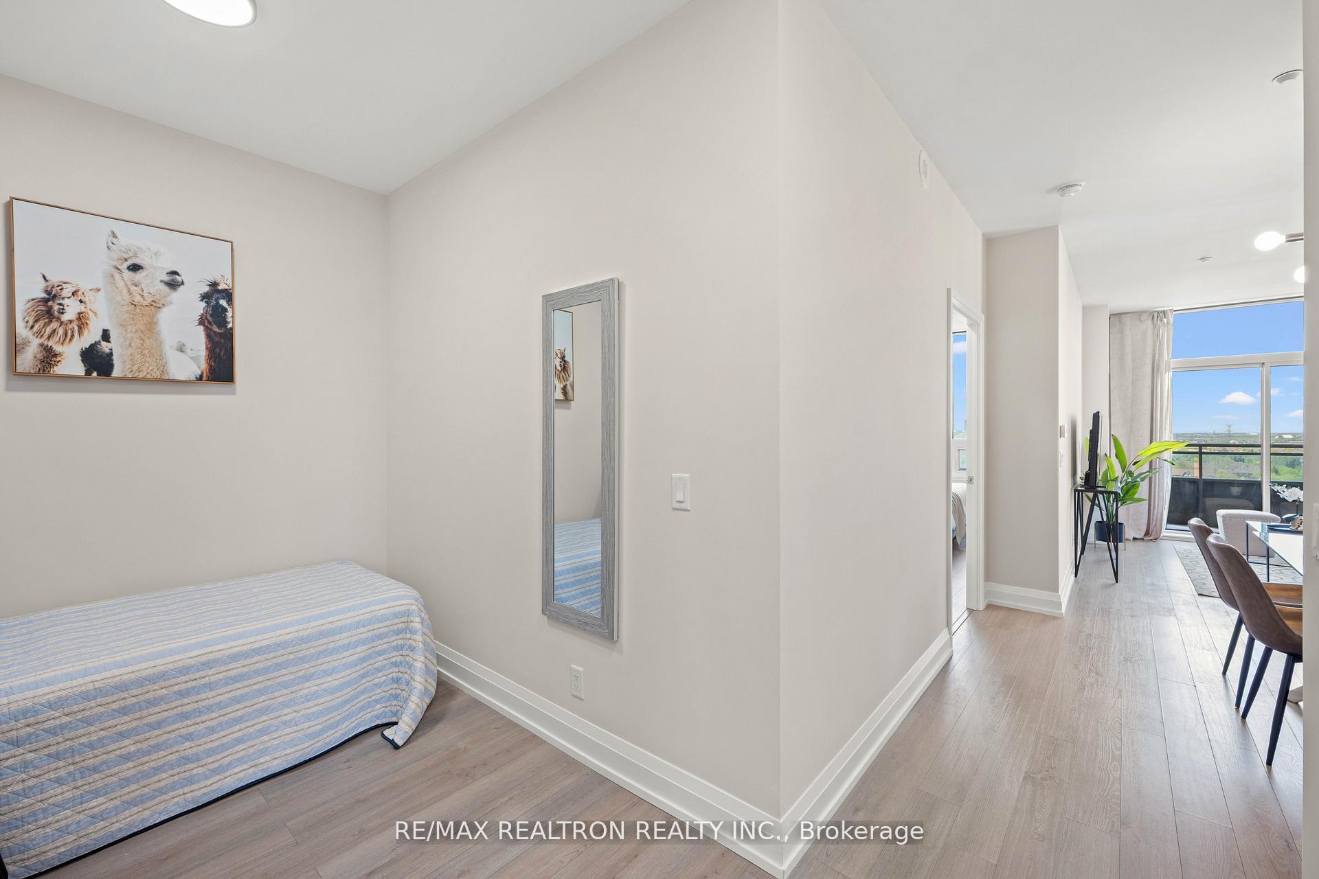Photo 7 of Unit 1225, 7900 Bathurst Street, Vaughan, Beverley Glen — HOMEH