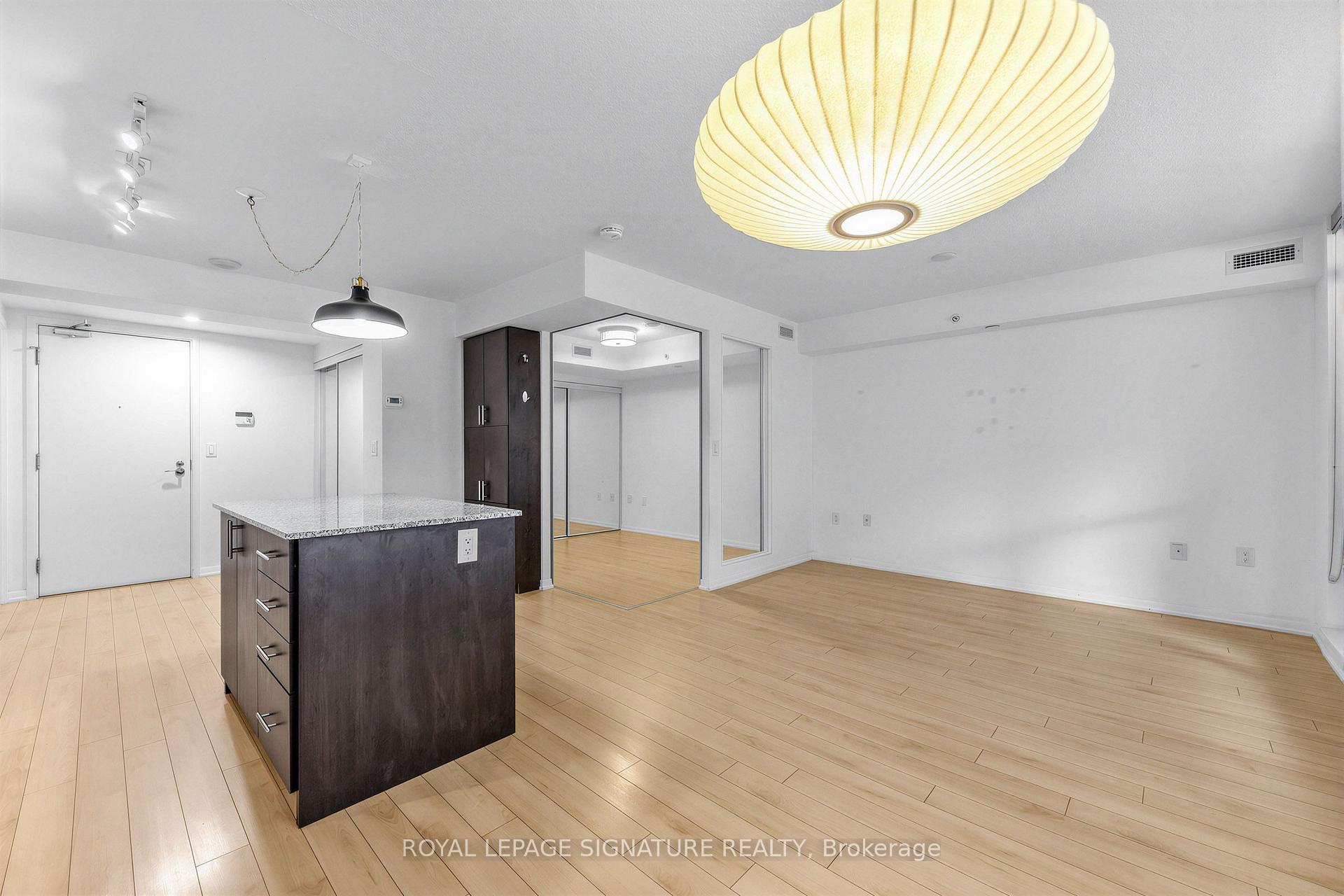 Photo 6 of Unit 331, 830 Lawrence Avenue W, North York, Yorkdale-Glen Park — HOMEH