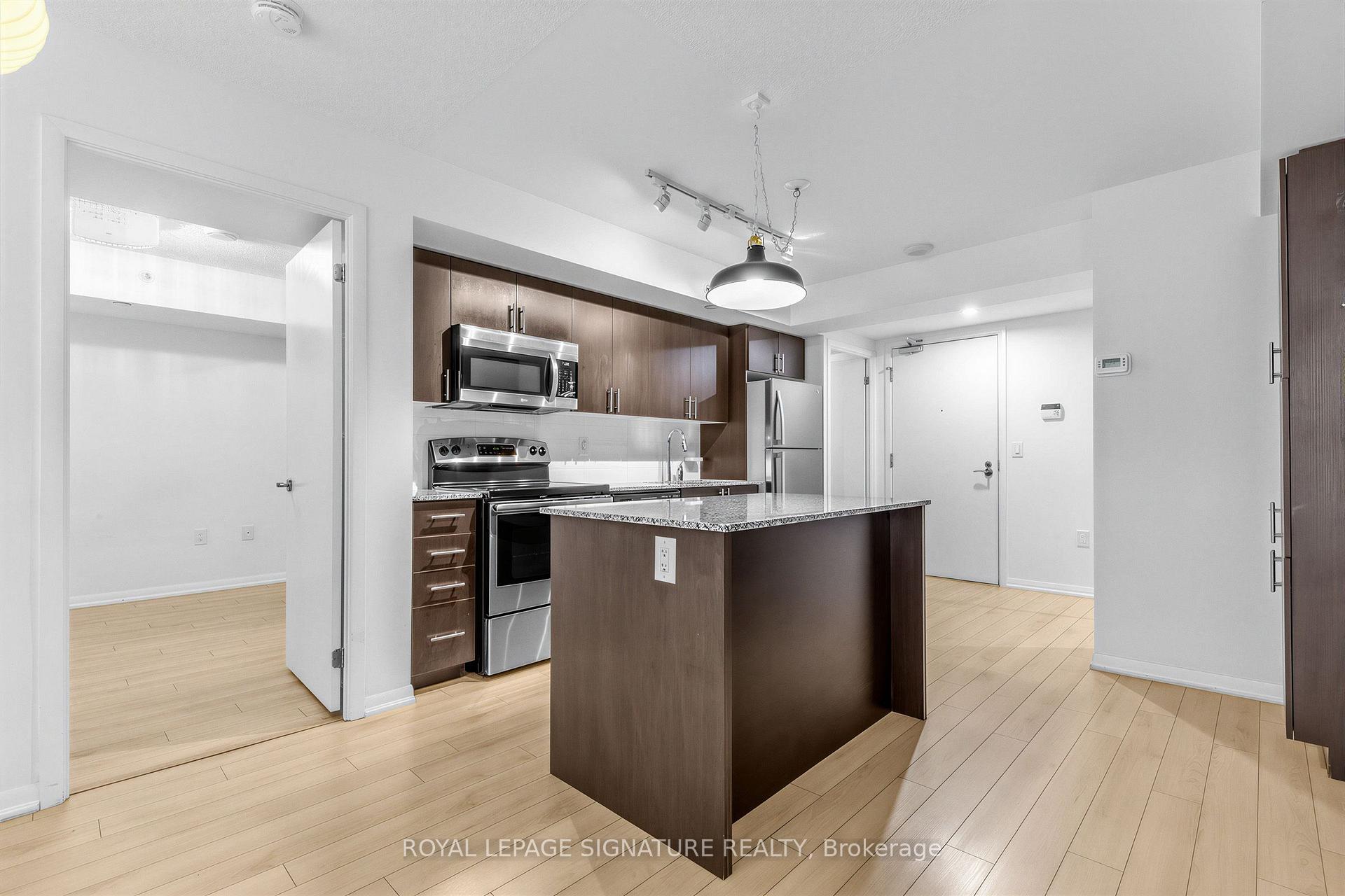 Photo 12 of Unit 331, 830 Lawrence Avenue W, North York, Yorkdale-Glen Park — HOMEH
