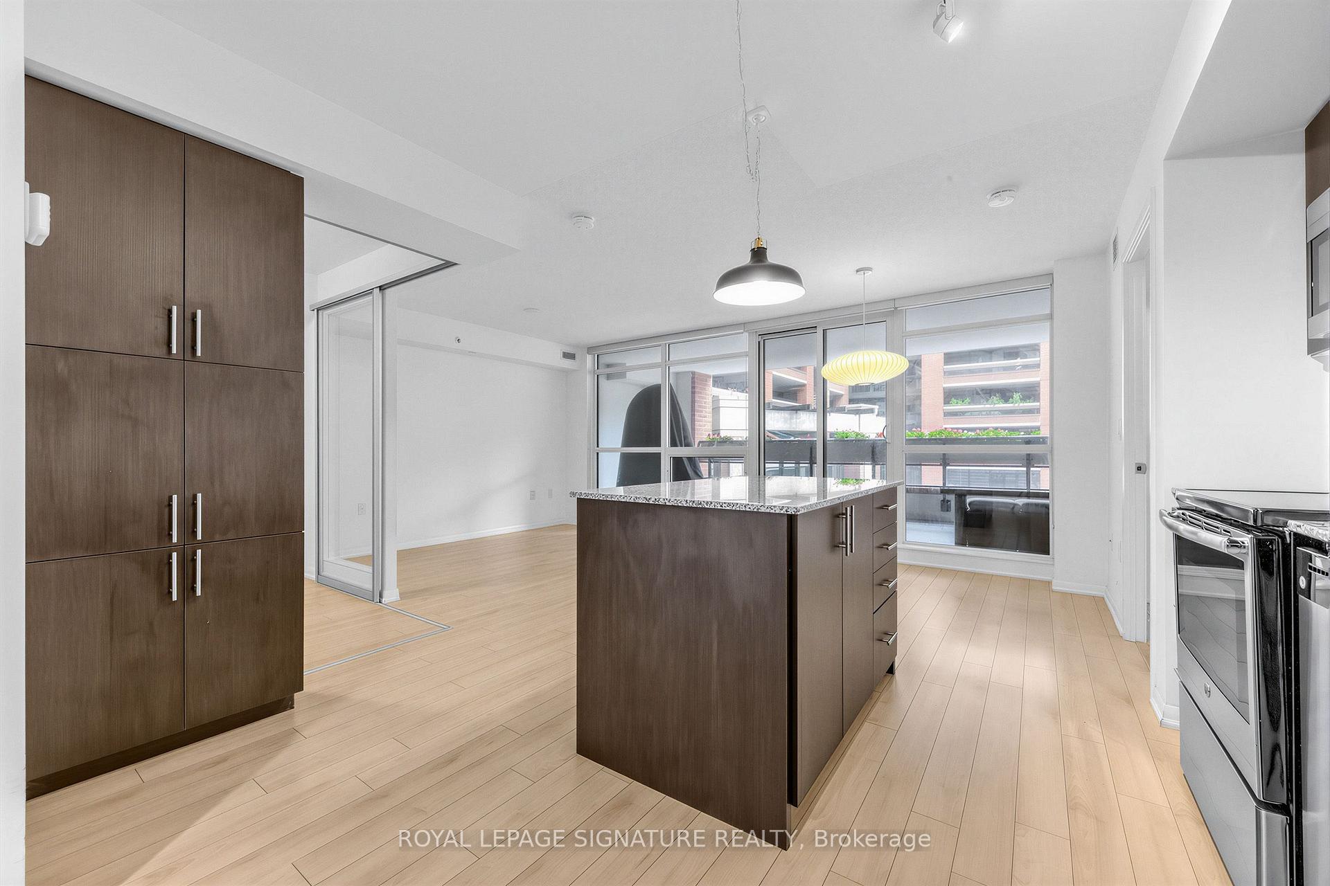 Photo 15 of Unit 331, 830 Lawrence Avenue W, North York, Yorkdale-Glen Park — HOMEH