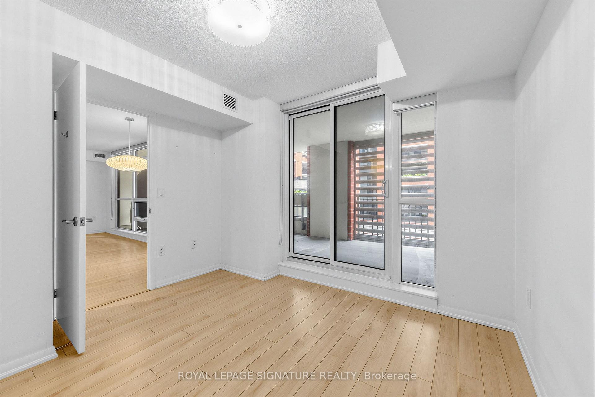 Photo 19 of Unit 331, 830 Lawrence Avenue W, North York, Yorkdale-Glen Park — HOMEH
