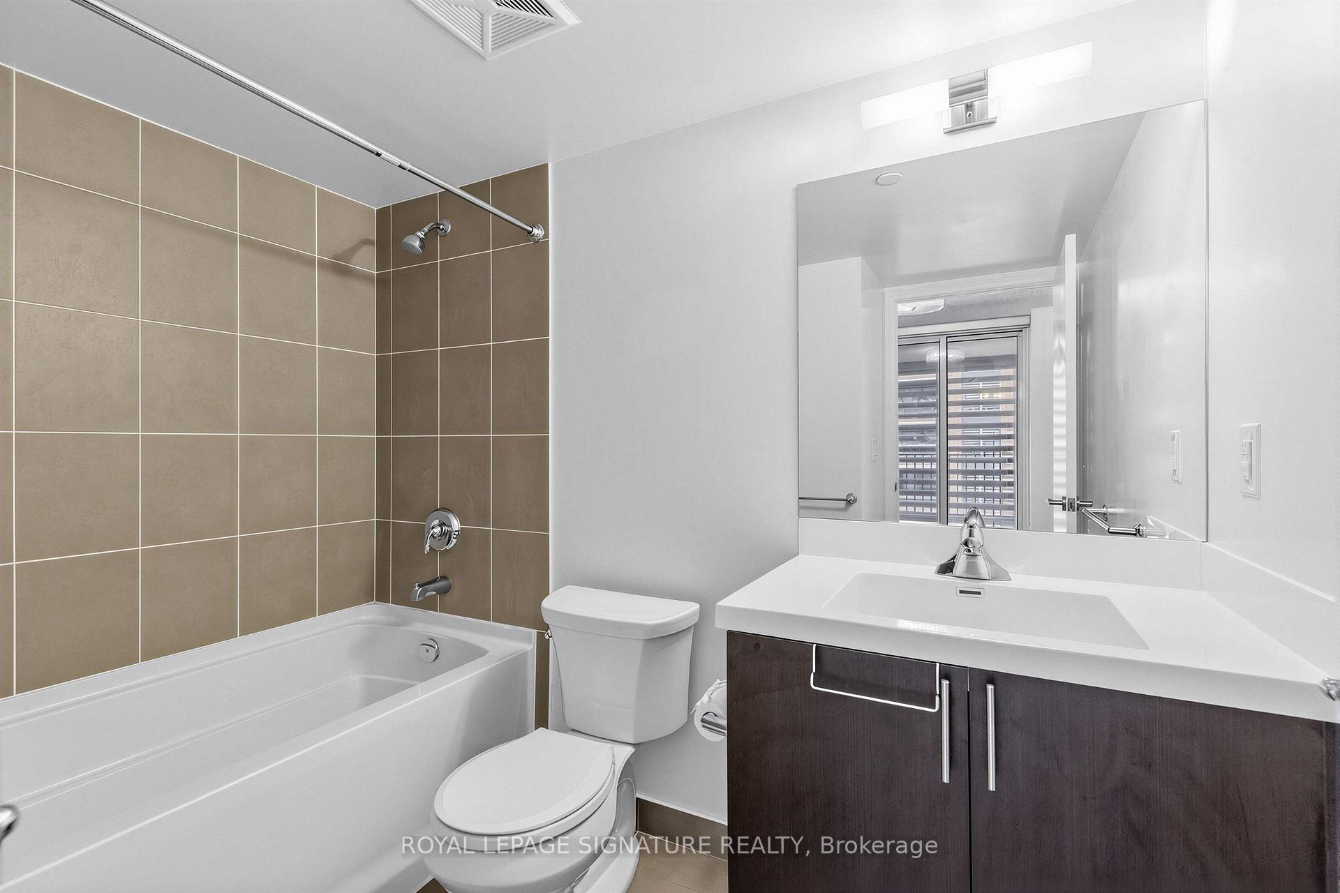 Photo 21 of Unit 331, 830 Lawrence Avenue W, North York, Yorkdale-Glen Park — HOMEH