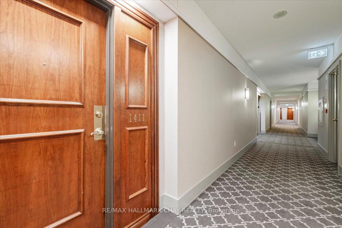 Photo 7 of Unit 1411, 2 Toronto Street, Barrie, City Centre — HOMEH