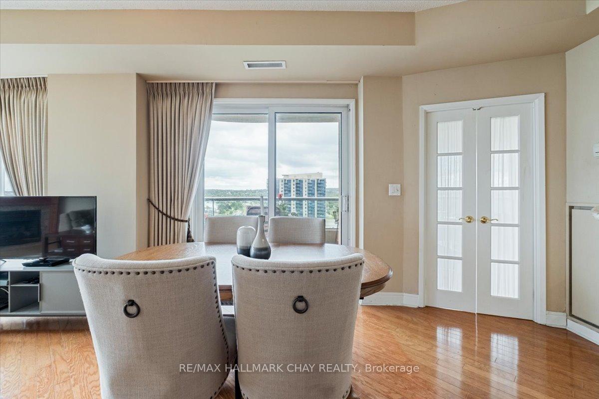 Photo 19 of Unit 1411, 2 Toronto Street, Barrie, City Centre — HOMEH