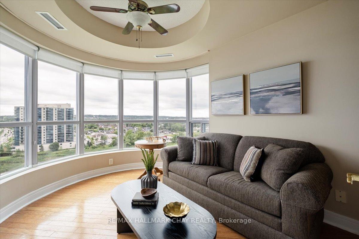 Photo 20 of Unit 1411, 2 Toronto Street, Barrie, City Centre — HOMEH