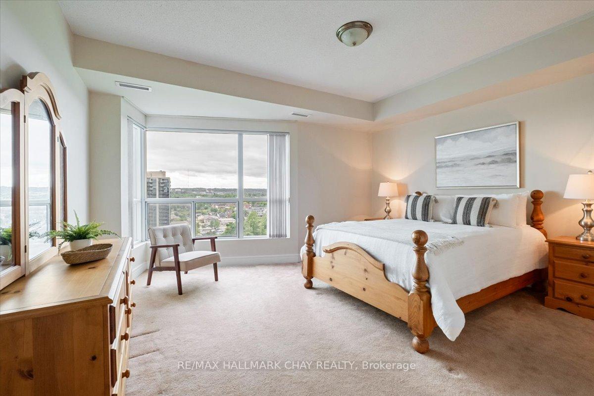 Photo 26 of Unit 1411, 2 Toronto Street, Barrie, City Centre — HOMEH