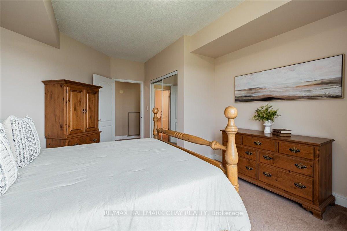Photo 34 of Unit 1411, 2 Toronto Street, Barrie, City Centre — HOMEH