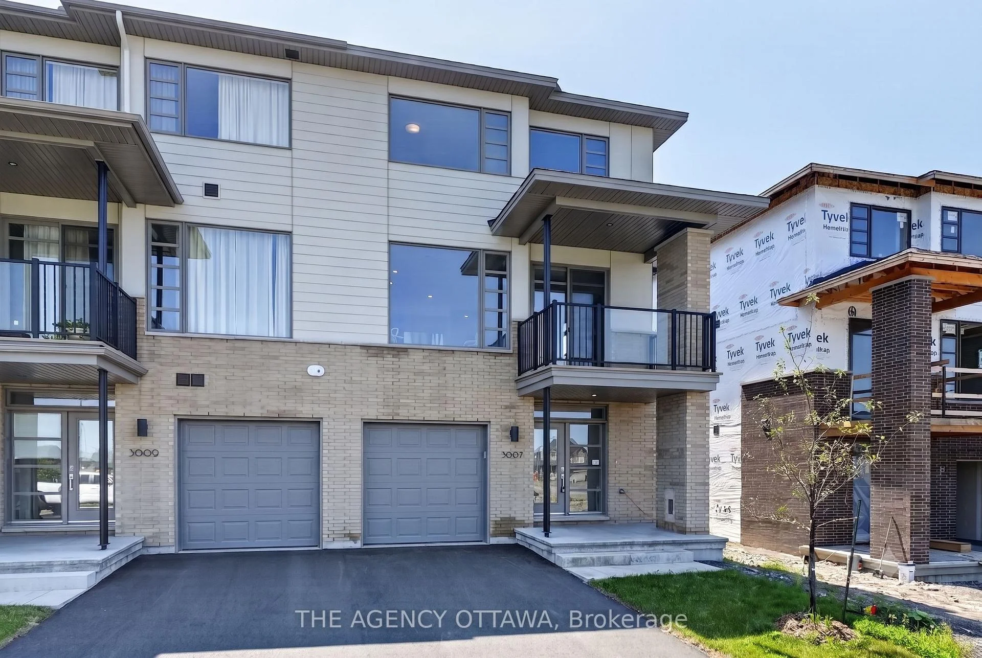 Photo 2 of 417 Daly Avenue, Ottawa, Sandy Hill — HOMEH