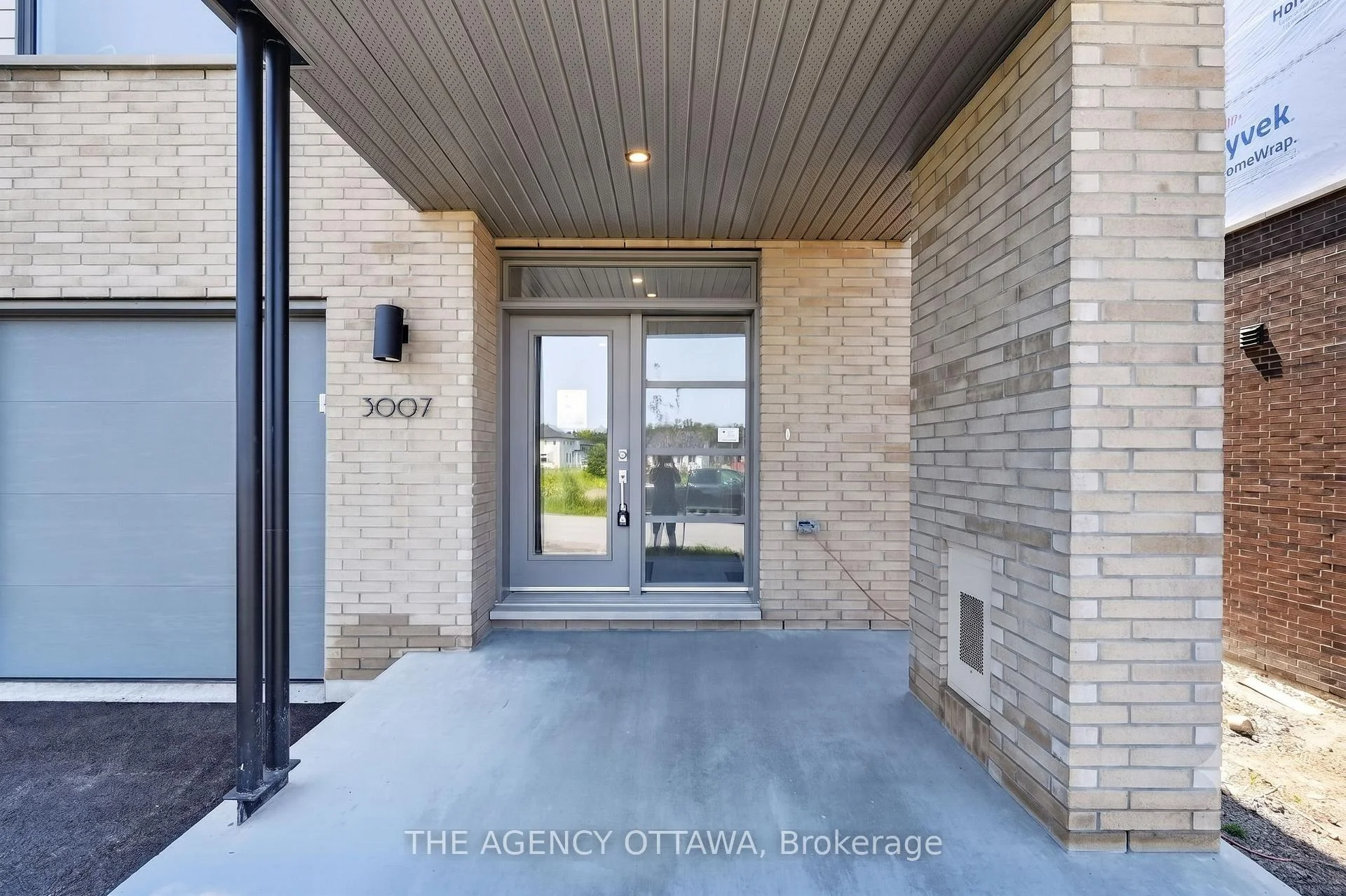Photo 5 of 417 Daly Avenue, Ottawa, Sandy Hill — HOMEH