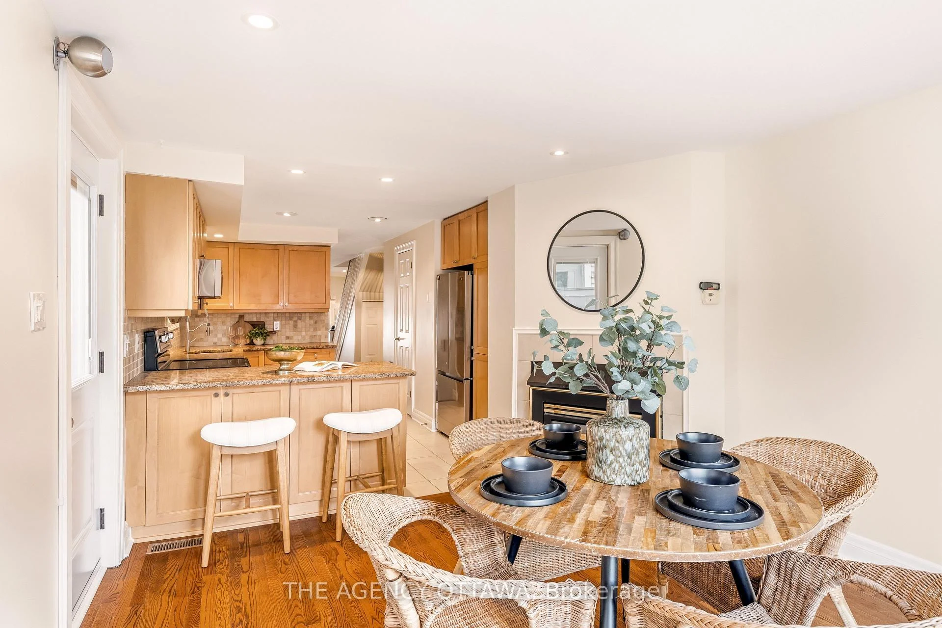 Photo 41 of 417 Daly Avenue, Ottawa, Sandy Hill — HOMEH