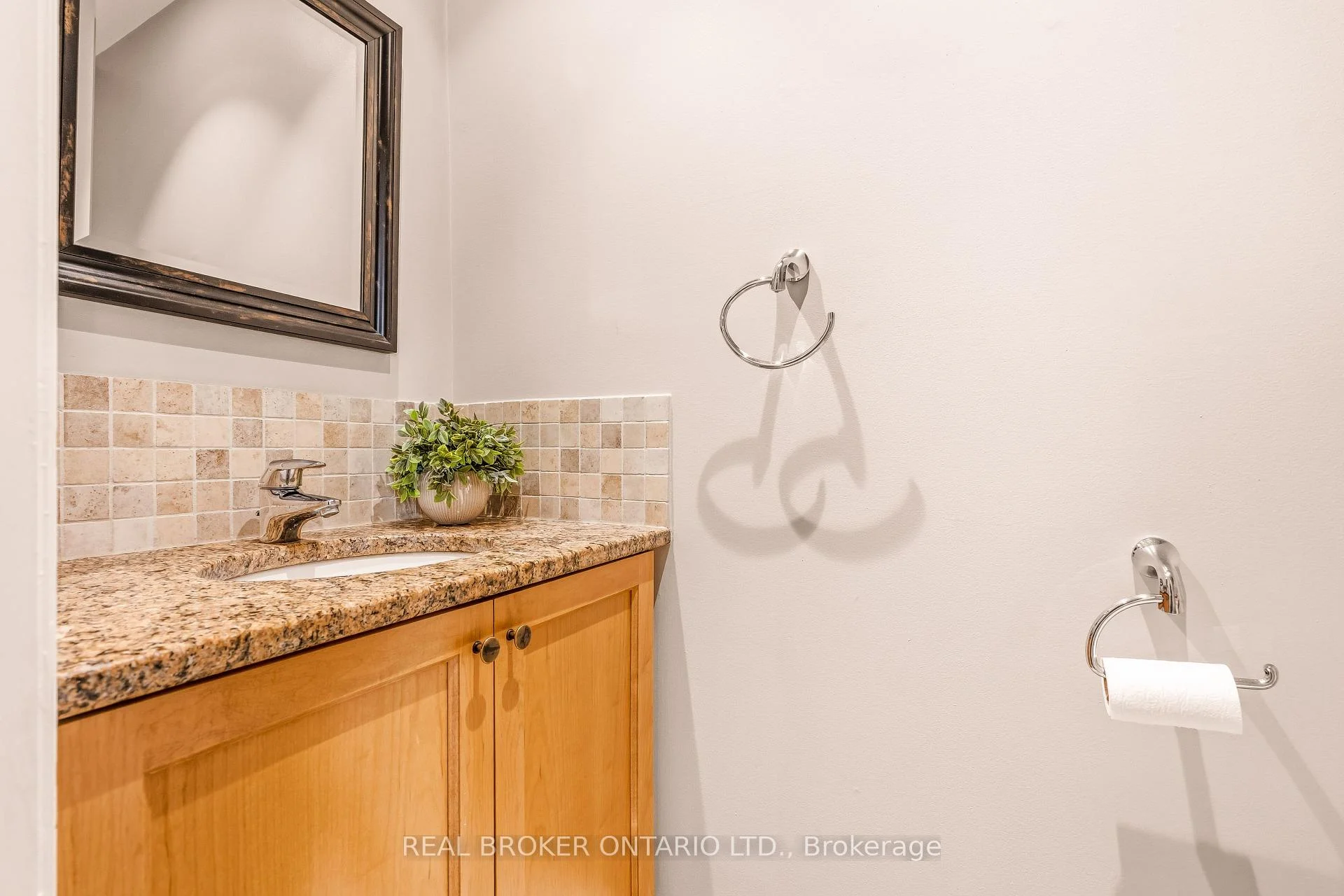Photo 65 of 417 Daly Avenue, Ottawa, Sandy Hill — HOMEH