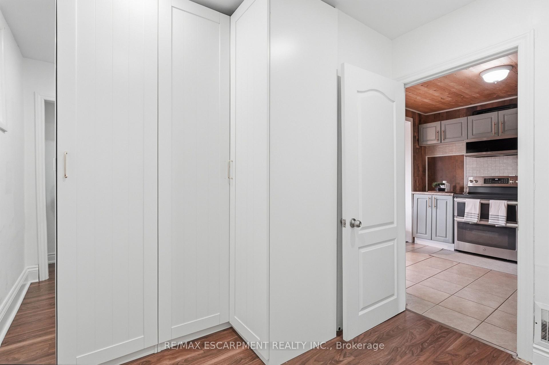 Photo 17 of 141 McAnulty Boulevard, Hamilton, Crown Point — HOMEH