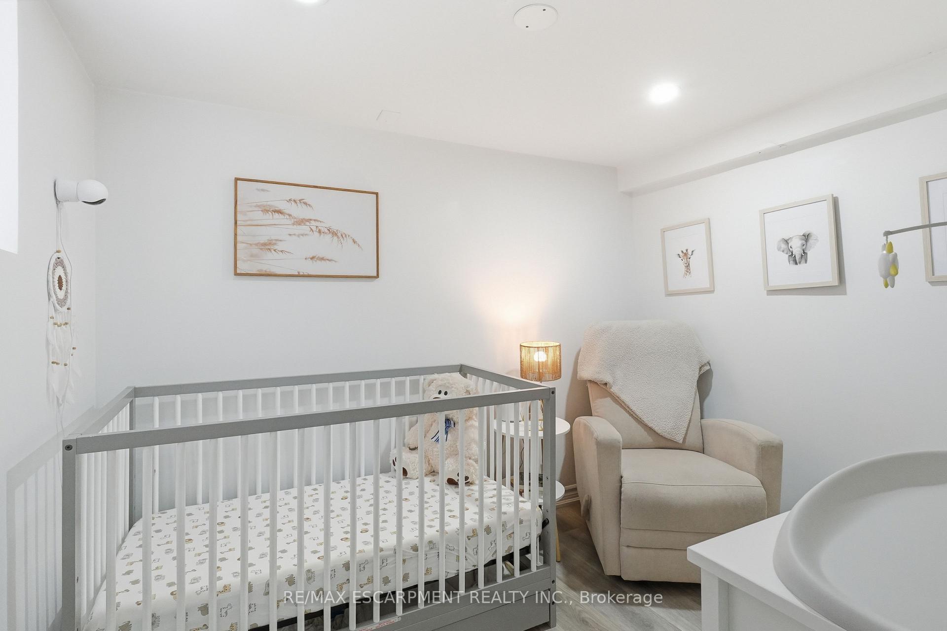 Photo 21 of 141 McAnulty Boulevard, Hamilton, Crown Point — HOMEH