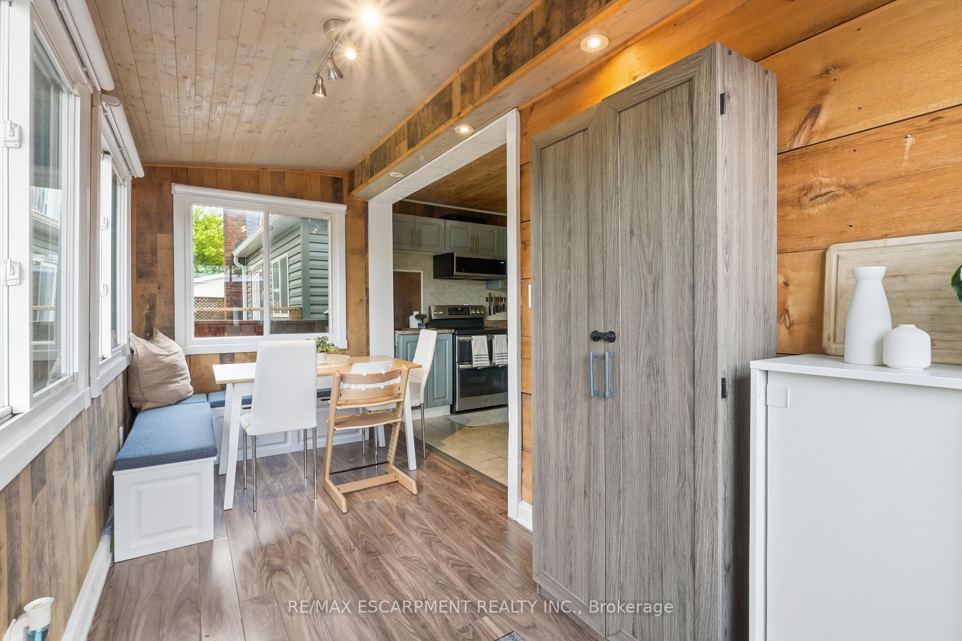 Photo 32 of 141 McAnulty Boulevard, Hamilton, Crown Point — HOMEH