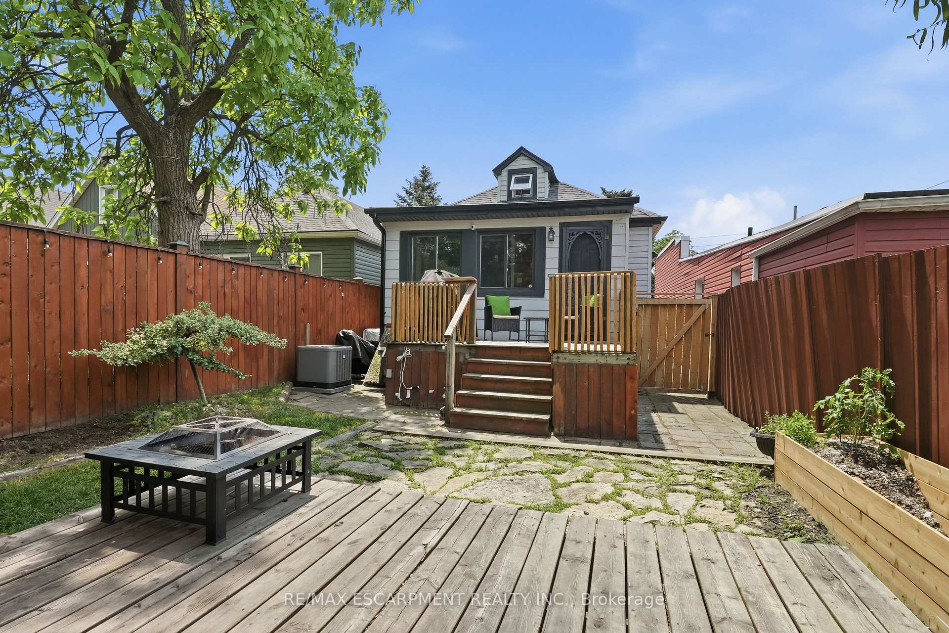 Photo 37 of 141 McAnulty Boulevard, Hamilton, Crown Point — HOMEH