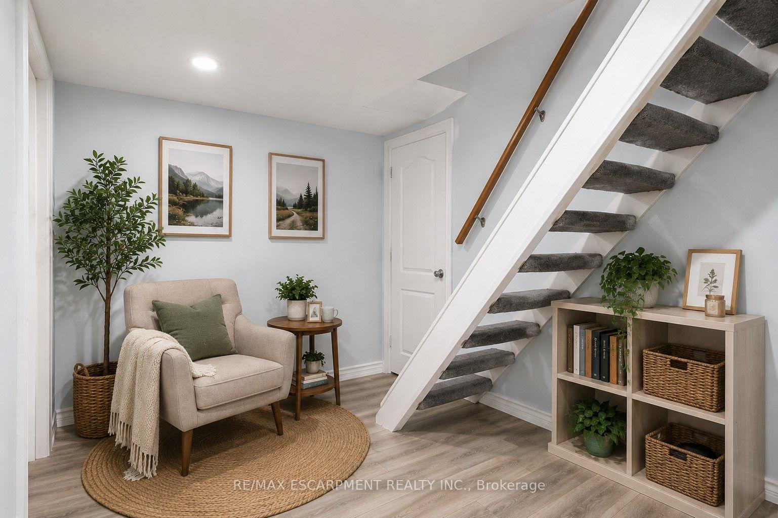 Photo 45 of 141 McAnulty Boulevard, Hamilton, Crown Point — HOMEH