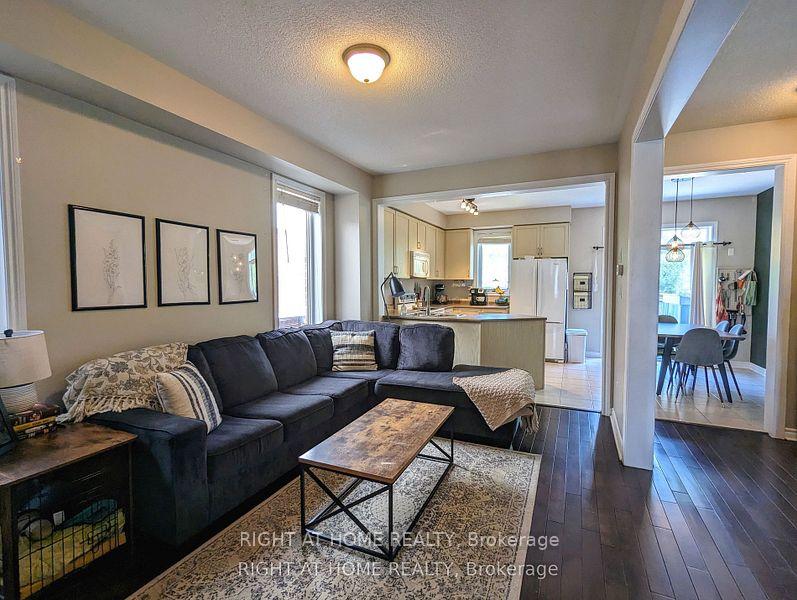 Photo 6 of 95 Collier Crescent, Essa, Angus — HOMEH