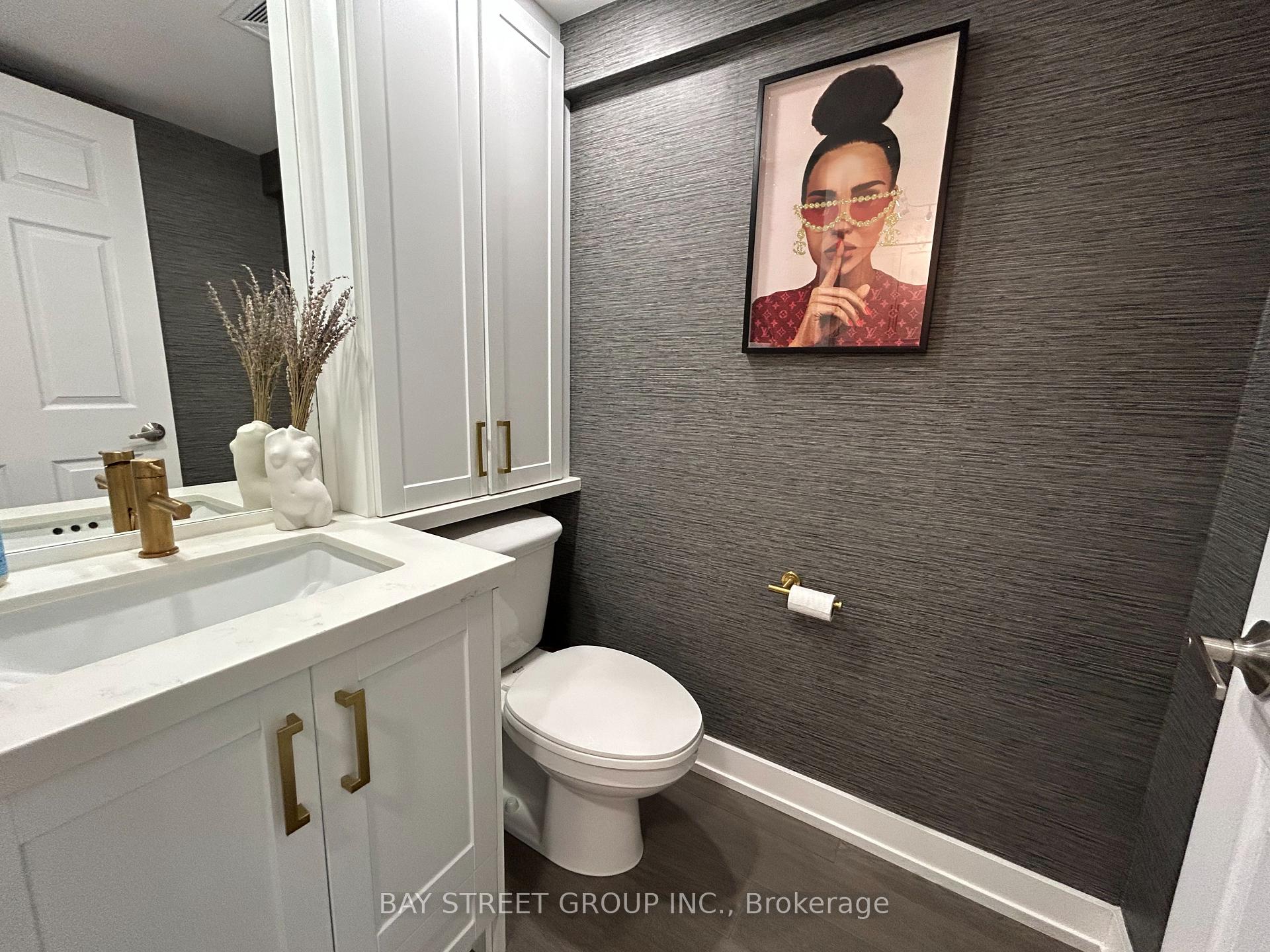 Photo 12 of Unit 609, 223 Webb Drive, Mississauga, City Centre — HOMEH
