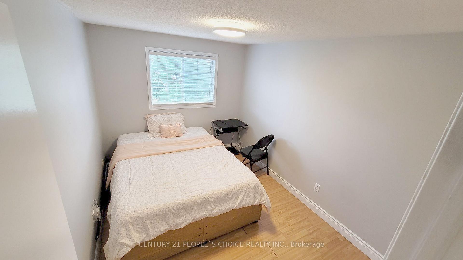 Photo 64 of Unit B, 620 Settlersfield Court, Waterloo, Beechwood West — HOMEH